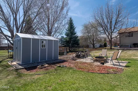 Exterior - 3130 Devon Dr, Bismarck, ND 58504 photo 5 of 6