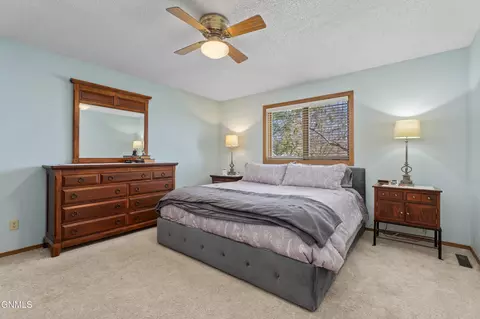 Bedroom - 3130 Devon Dr, Bismarck, ND 58504 photo 1 of 5