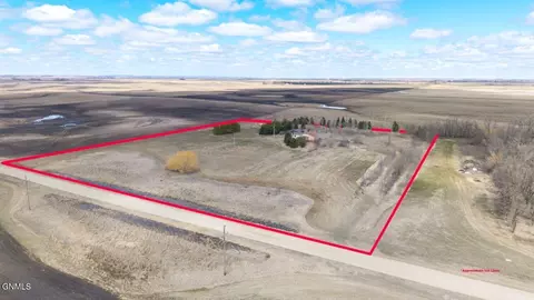 7755 34th St SE, Jamestown, ND 58401