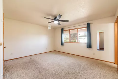 Bedroom - 3432 Crocus Ave, Bismarck, ND 58501 photo 2 of 4