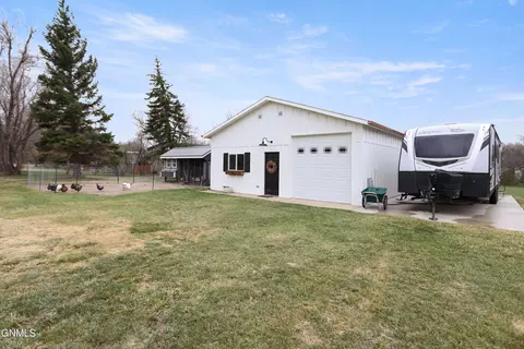 Other - 3115 11th Ave E, Williston, ND 58801 photo 17 of 20