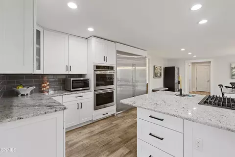 Kitchen - 3115 11th Ave E, Williston, ND 58801 photo 7 of 7