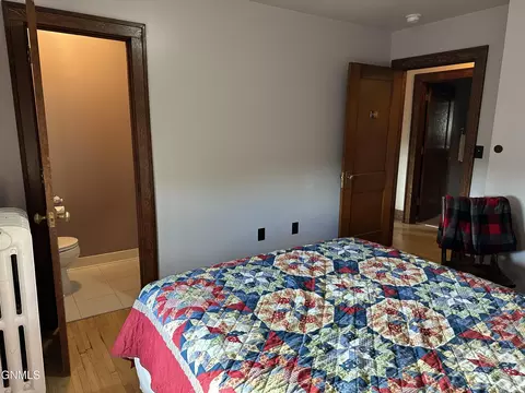 Bedroom - 137 3rd Ave NE, Garrison, ND 58540 photo 5 of 10
