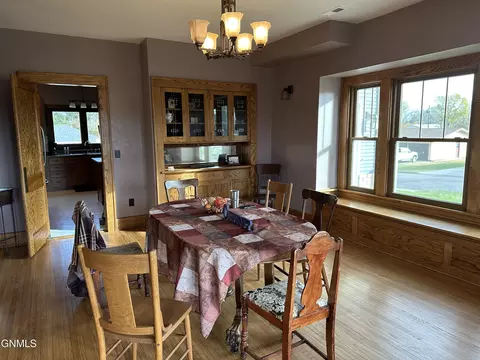 Dining - 137 3rd Ave NE, Garrison, ND 58540 photo 5 of 5