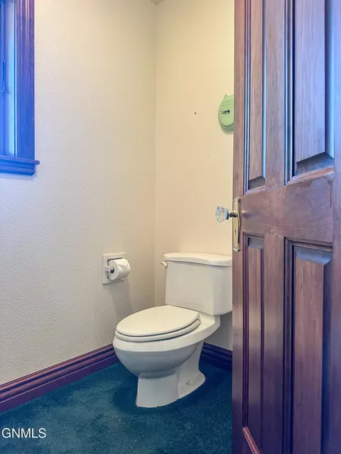 Bath - 679 38th Ave NE, Bowdon, ND 58418 photo 7 of 14