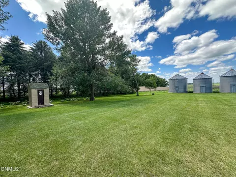 Exterior - 679 38th Ave NE, Bowdon, ND 58418 photo 25 of 35