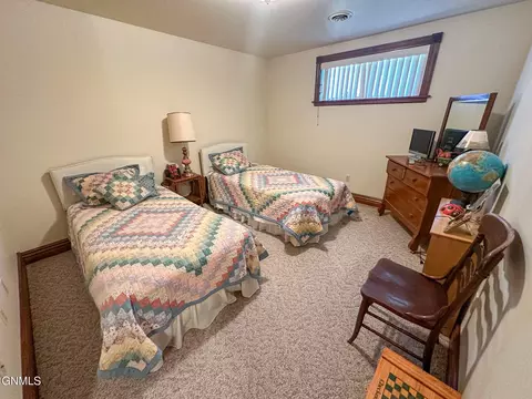 Bedroom - 679 38th Ave NE, Bowdon, ND 58418 photo 9 of 12