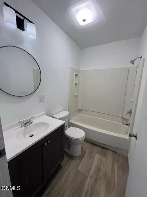Bath - 310 2nd Ave E, Mobridge, SD 57601 photo 1 of 3
