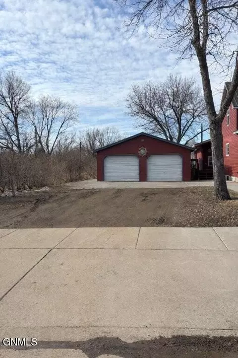 Other - 615 4th Ave E, Mobridge, SD 57601 photo 2 of 12
