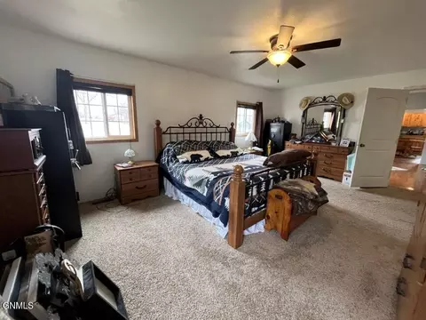 Bedroom - 615 4th Ave E, Mobridge, SD 57601 photo 4 of 8