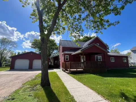 615 4th Ave E, Mobridge, SD 57601