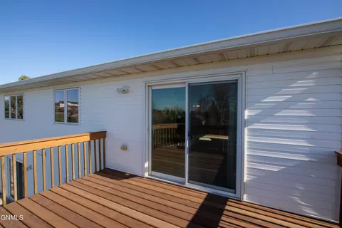 Exterior - 715 Brome Loop, Bismarck, ND 58503 photo 6 of 10