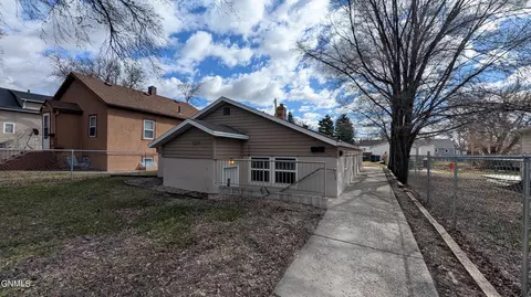 509 N 15th St, Bismarck, ND 58501