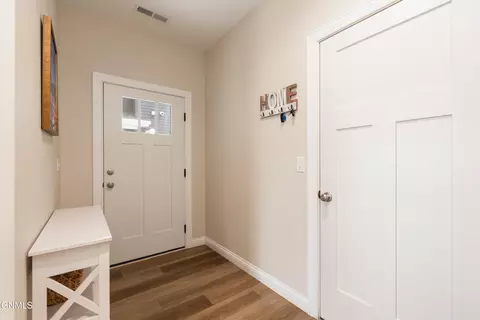 Entry Way - 2425 Water Park Loop SE, Mandan, ND 58554 photo 1 of 6