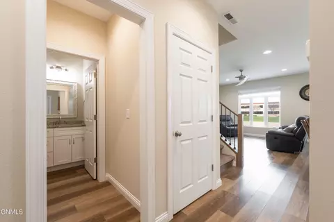 Entry Way - 2425 Water Park Loop SE, Mandan, ND 58554 photo 2 of 6