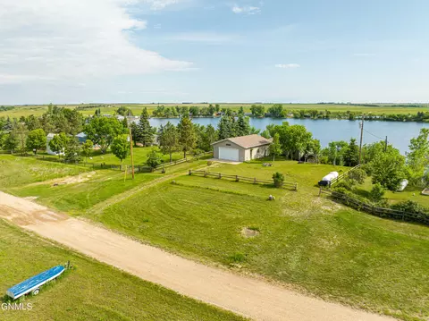 Cabin 116 Brush Lake, Mercer, ND 58559
