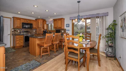 Dining - 2009 Grimsrud Dr, Bismarck, ND 58501 photo 1 of 2