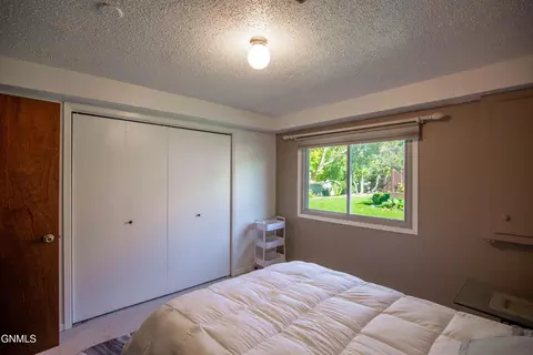 Bedroom - 414 E Brandon Dr, Bismarck, ND 58503 photo 6 of 6
