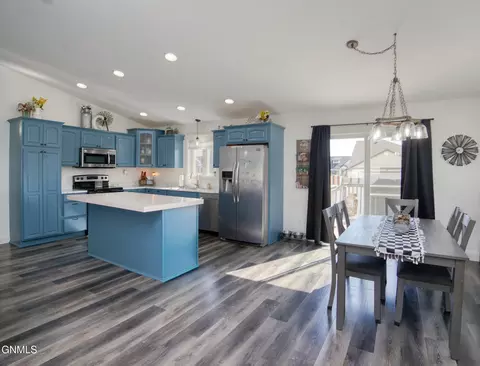 Kitchen - 1914 17th Ct W, Williston, ND 58801 photo 2 of 2