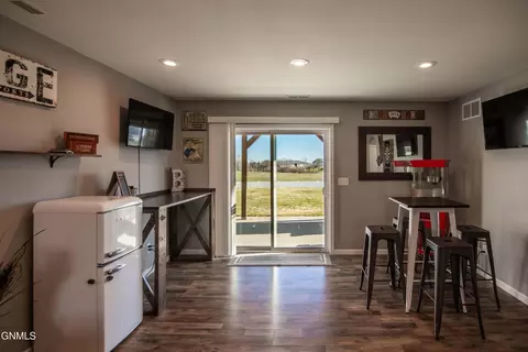 Other - 608 14th St SE, Mandan, ND 58554 photo 16 of 23