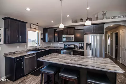 Kitchen - 608 14th St SE, Mandan, ND 58554 photo 4 of 4