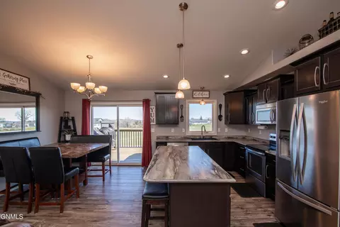 Other - 608 14th St SE, Mandan, ND 58554 photo 3 of 23