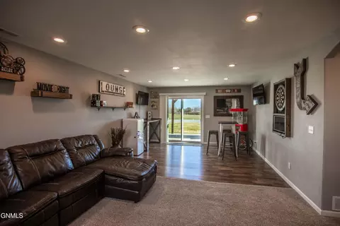 Other - 608 14th St SE, Mandan, ND 58554 photo 15 of 23