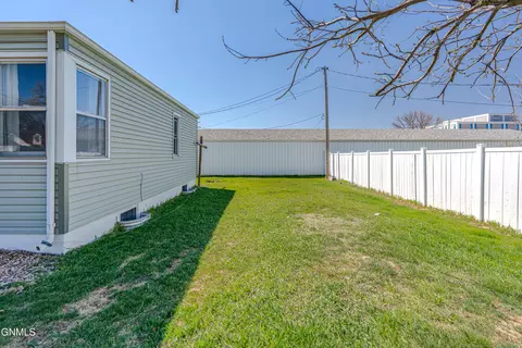 Exterior - 1407 Thayer Ave, Bismarck, ND 58501 photo 3 of 5
