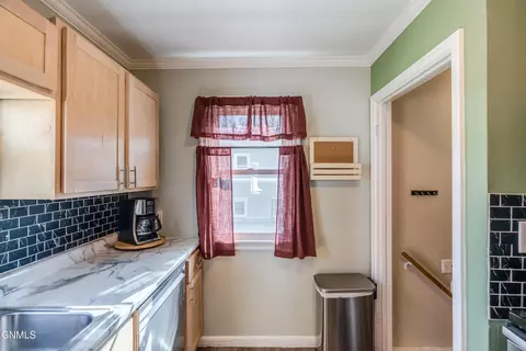 Kitchen - 1407 Thayer Ave, Bismarck, ND 58501 photo 4 of 9