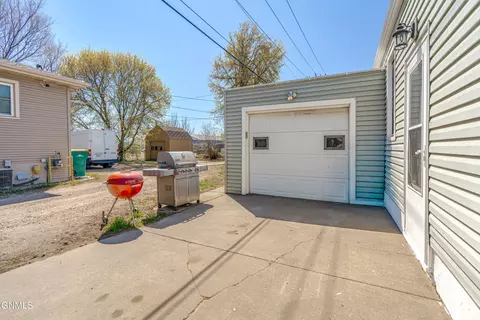 Other - 1407 Thayer Ave, Bismarck, ND 58501 photo 21 of 23
