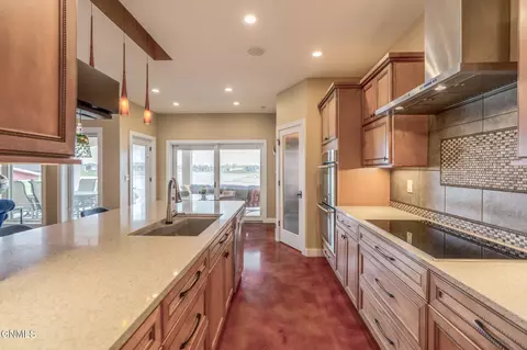 Kitchen - 3924 Poseidon Loop, Bismarck, ND 58504 photo 2 of 4