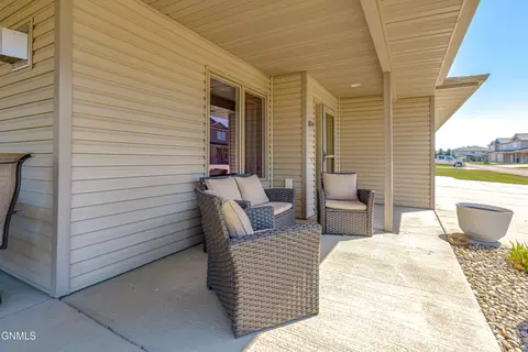 Exterior - 824 Compass Ln, Bismarck, ND 58504 photo 5 of 6