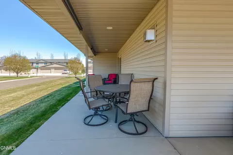 Exterior - 824 Compass Ln, Bismarck, ND 58504 photo 4 of 6