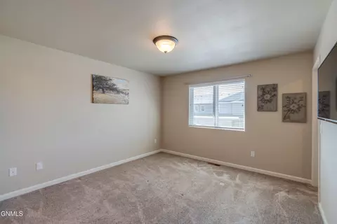 Bedroom - 824 Compass Ln, Bismarck, ND 58504 photo 6 of 8