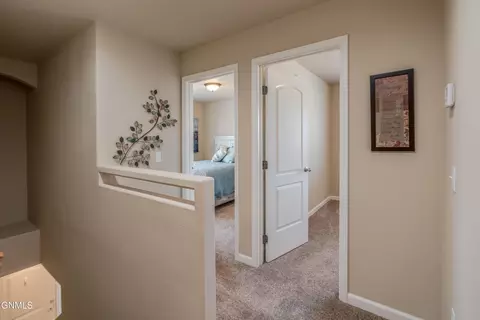 Entry Way - 824 Compass Ln, Bismarck, ND 58504 photo 4 of 6