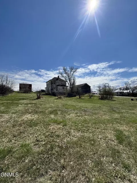 Other - 312 Elk St, Alexander, ND 58831 photo 7 of 11