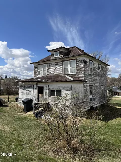Other - 312 Elk St, Alexander, ND 58831 photo 1 of 11
