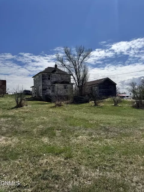 Other - 312 Elk St, Alexander, ND 58831 photo 3 of 11