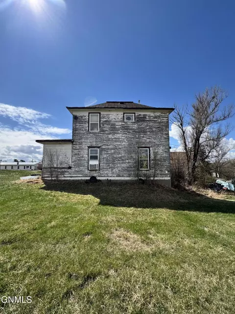 Other - 312 Elk St, Alexander, ND 58831 photo 2 of 11
