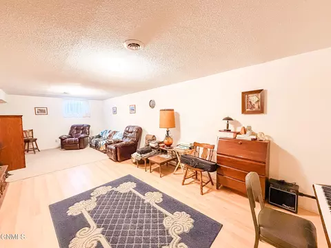 Living - 908 6th St W, Williston, ND 58801 photo 5 of 5