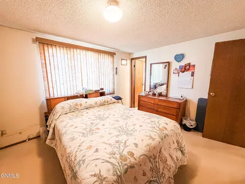 Bedroom - 908 6th St W, Williston, ND 58801 photo 2 of 6
