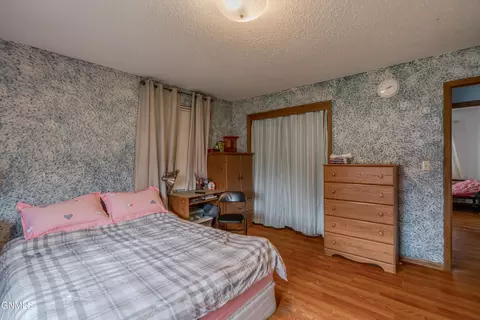 Bedroom - 2413 N 6th St, Bismarck, ND 58503 photo 7 of 16
