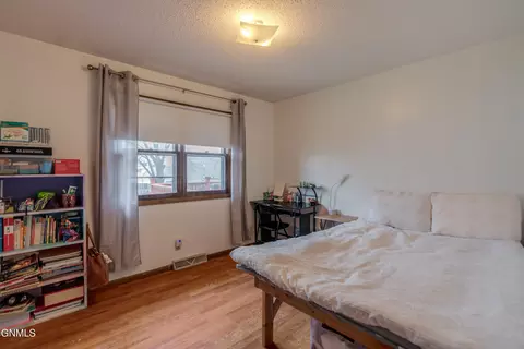 Bedroom - 2413 N 6th St, Bismarck, ND 58503 photo 1 of 16