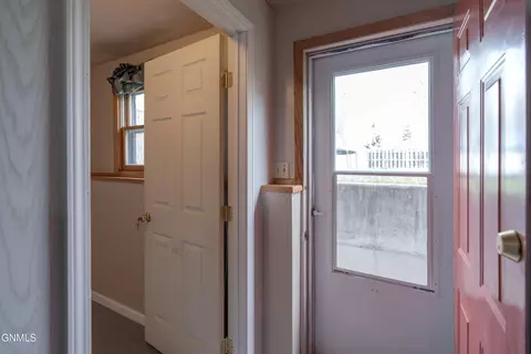 Entry Way - 2413 N 6th St, Bismarck, ND 58503 photo 7 of 7