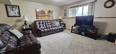 1208 19th St SE, Mandan, ND 58554 photo 25