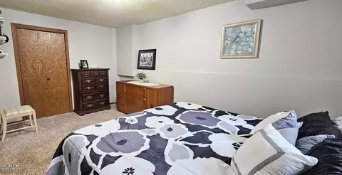 1208 19th St SE, Mandan, ND 58554 photo 29