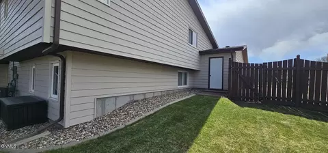 1208 19th St SE, Mandan, ND 58554 photo 47