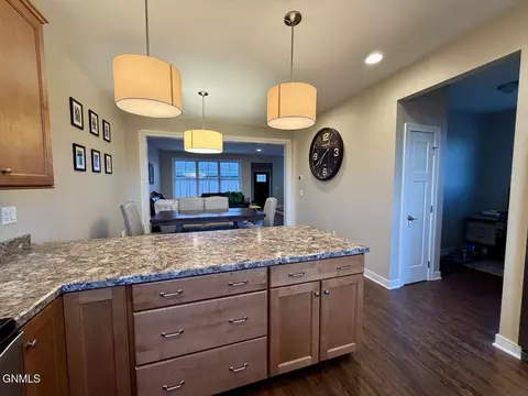 Kitchen - 823 14th St SE, Mandan, ND 58554 photo 4 of 4