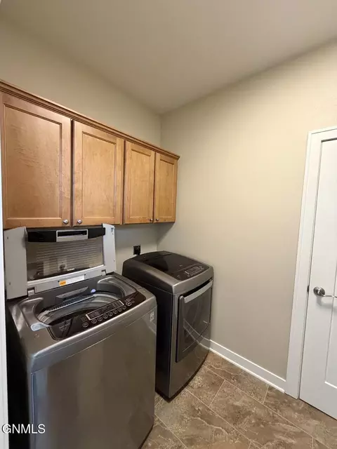 Other - 823 14th St SE, Mandan, ND 58554 photo 4 of 12