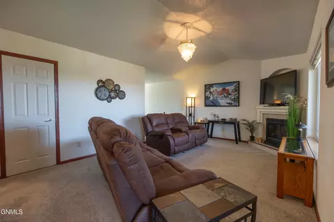 Other - 1075 Turnpike Ave E, Bismarck, ND 58501 photo 4 of 17